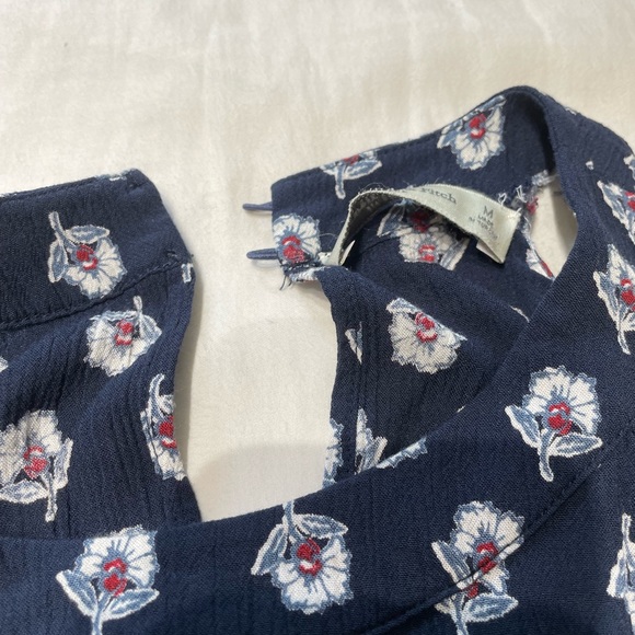 abercrombie tank top - Picture 2 of 3